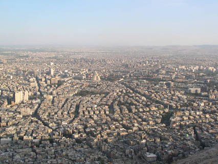 تأسست في كانون الثاني 1995 تحت رعاية النيابة الرسولية للاتين في سوريا . وهي جماعة أخوية لمساعدة الأشخاص ذوي الإعاقة العقلية,وإيمانا" بهم وبدورهم في المجتمع ,وأن لديهم مايقدمونه له . على سفح جبل قاسيون , في قلب مدينة دمشق